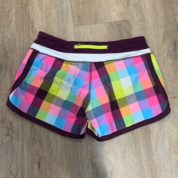 Lululemon Groovy Run Shorts - Sea Check Multi - Picture 6 of 8
